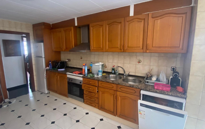 Alquiler - Casa -
Blanes