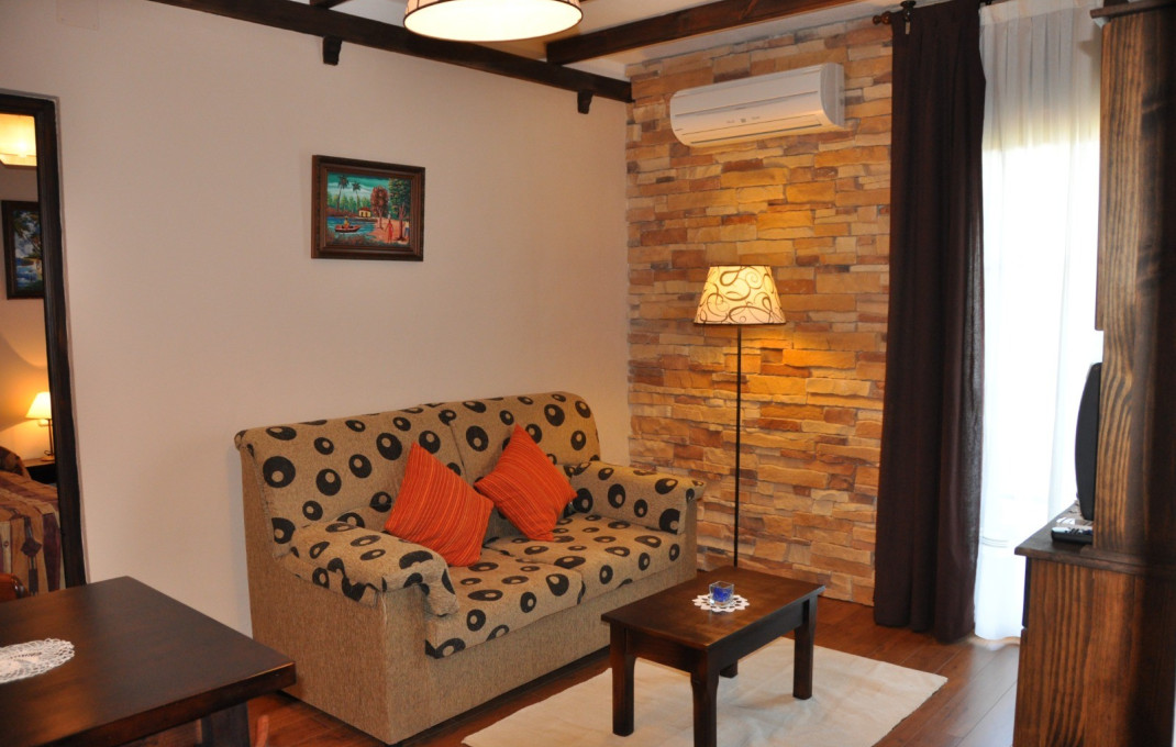 Sale - Apartamentos Turísticos -
Salamanca  - Sotoserrana 