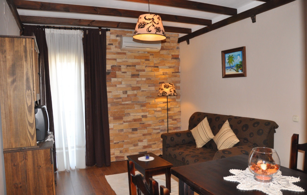 Sale - Apartamentos Turísticos -
Salamanca  - Sotoserrana 