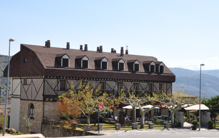 Sale - Apartamentos Turísticos -
Salamanca  - Sotoserrana 