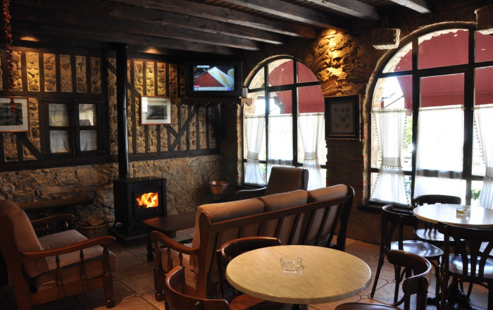 Sale - Apartamentos Turísticos -
Salamanca  - Sotoserrana 