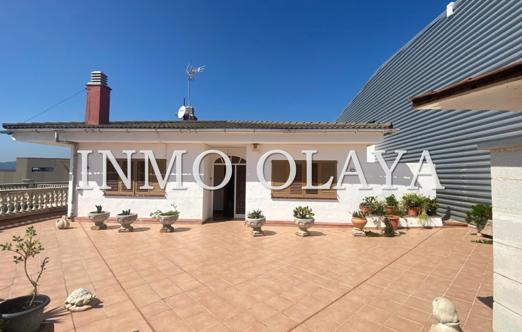 Alquiler - Casa -
Blanes