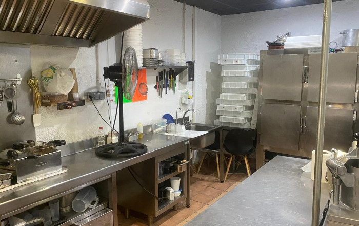 Traspaso - Take Away -
Blanes