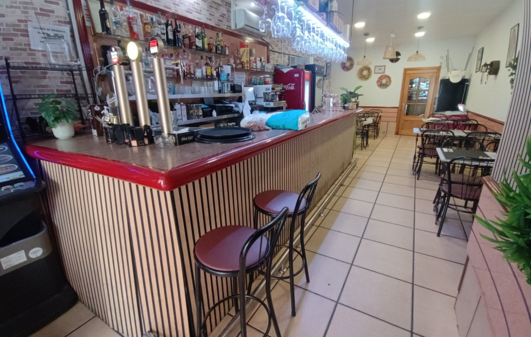 Traspaso - Bar Restaurante -
Barcelona - Sant Martí