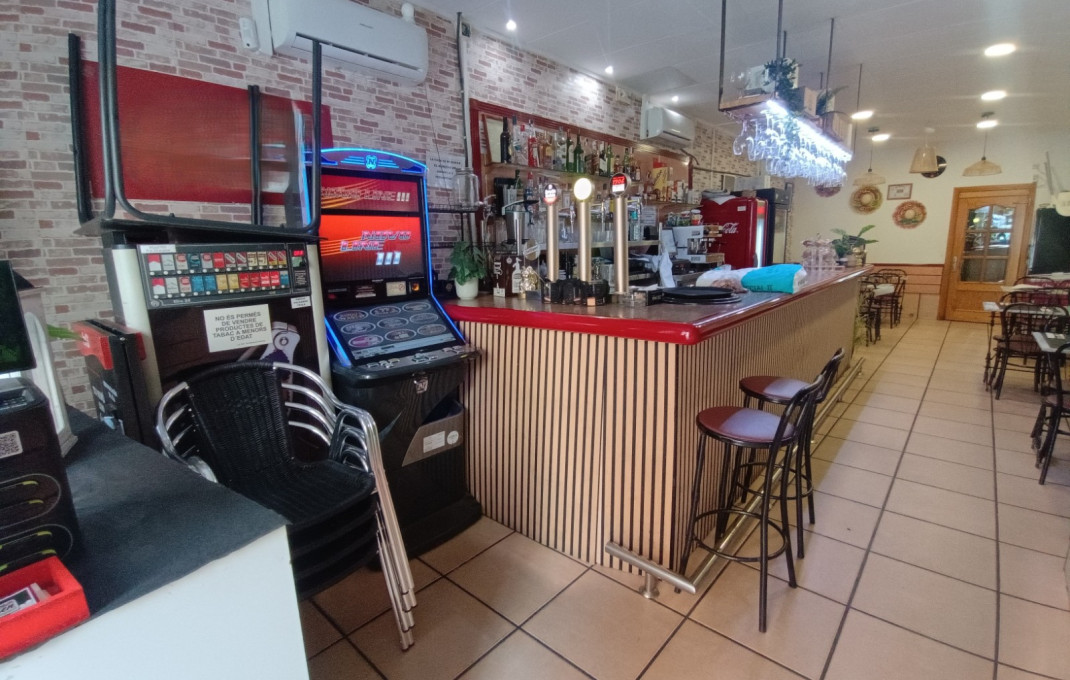 Traspaso - Bar Restaurante -
Barcelona - Sant Martí