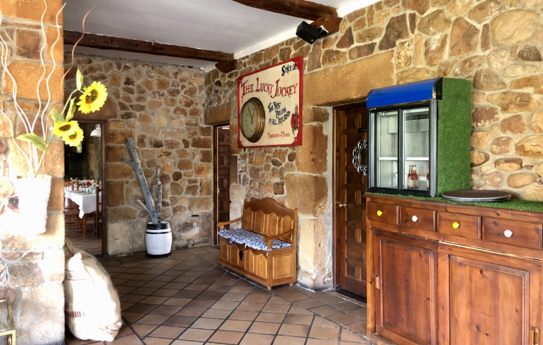 Venta - Hoteles -
Reinosa - Hermandad de Campoo de Suso