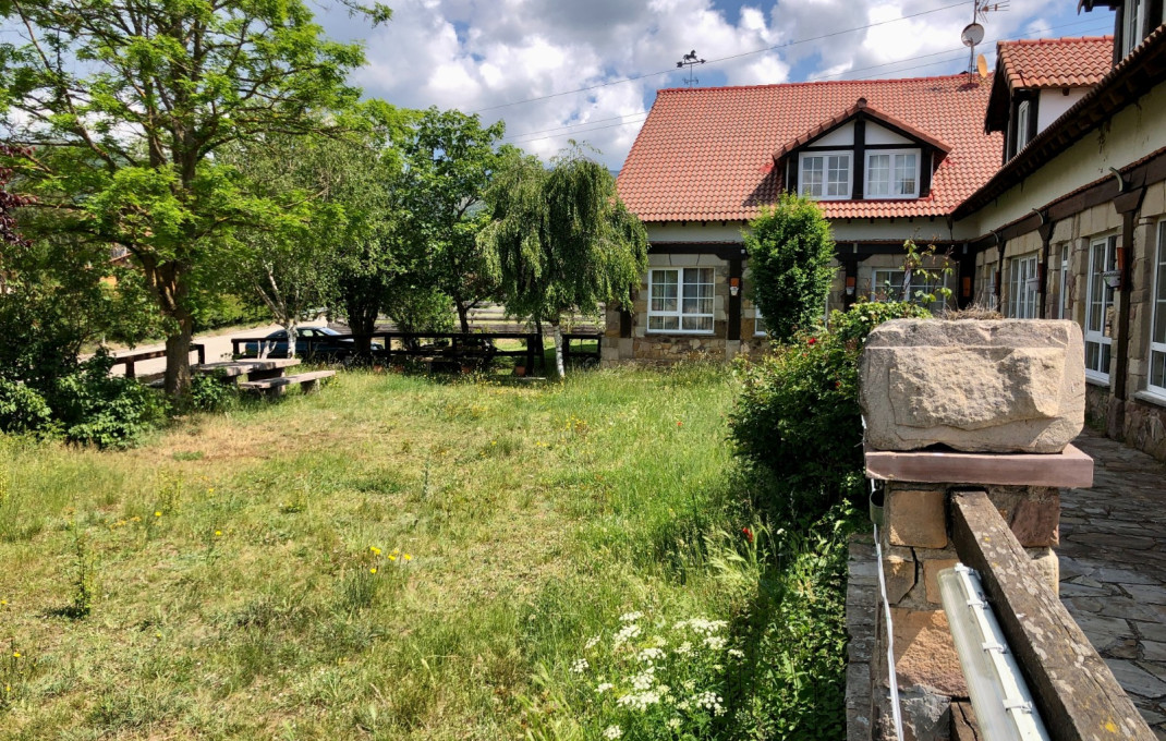 Venta - Hoteles -
Reinosa - Hermandad de Campoo de Suso