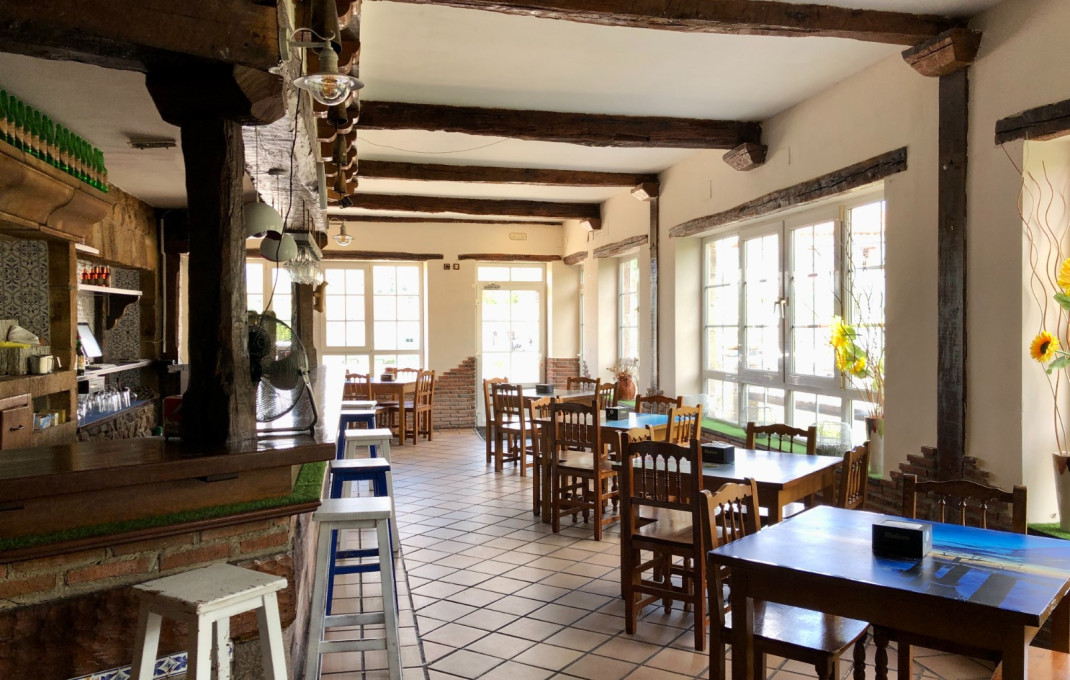 Venta - Hoteles -
Reinosa - Hermandad de Campoo de Suso