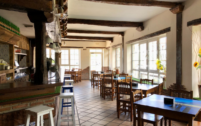 Venta - Hoteles -
Reinosa - Hermandad de Campoo de Suso