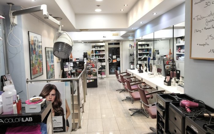 Venta - Local comercial -
Barcelona - Eixample Derecho