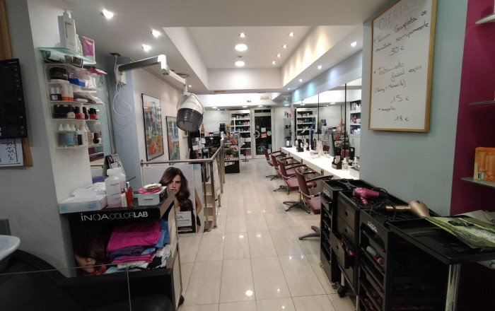 Venta - Local comercial -
Barcelona - Eixample Derecho