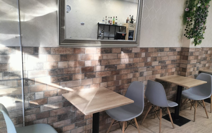 Transfert - Bar-Cafeteria -
Mataró - Via Europa - Parque Central