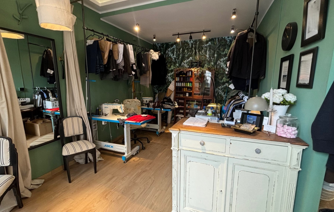 Transfer - Tiendas -
Barcelona - Sarria-Sant Gervasi