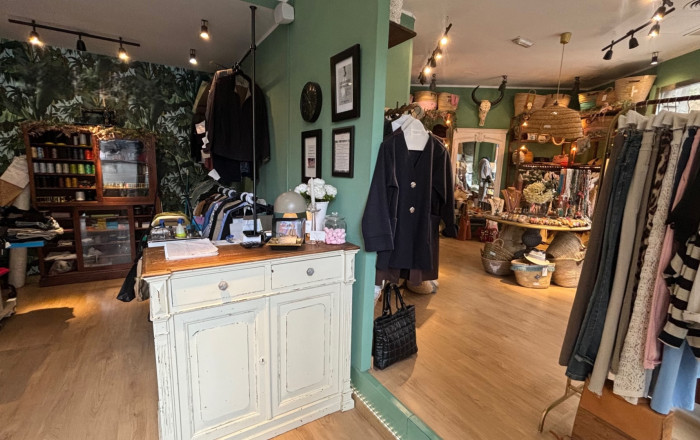 Transfer - Tiendas -
Barcelona - Sarria-Sant Gervasi