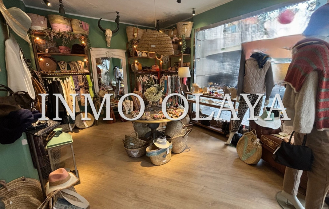 Transfer - Tiendas -
Barcelona - Sarria-Sant Gervasi