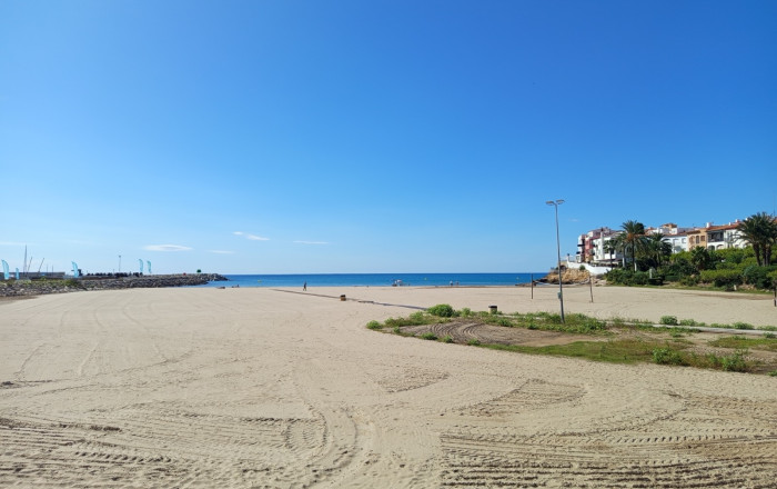 Transfer - Bar Restaurante -
Roda de Barà