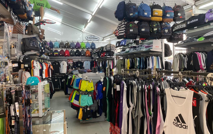 Venta - Tiendas -
Blanes