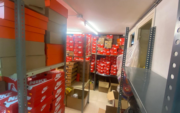 Venta - Tiendas -
Blanes