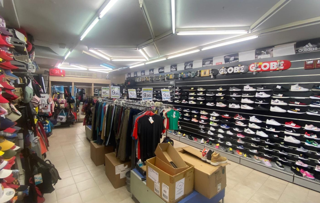 Traspaso - Tiendas -
Blanes