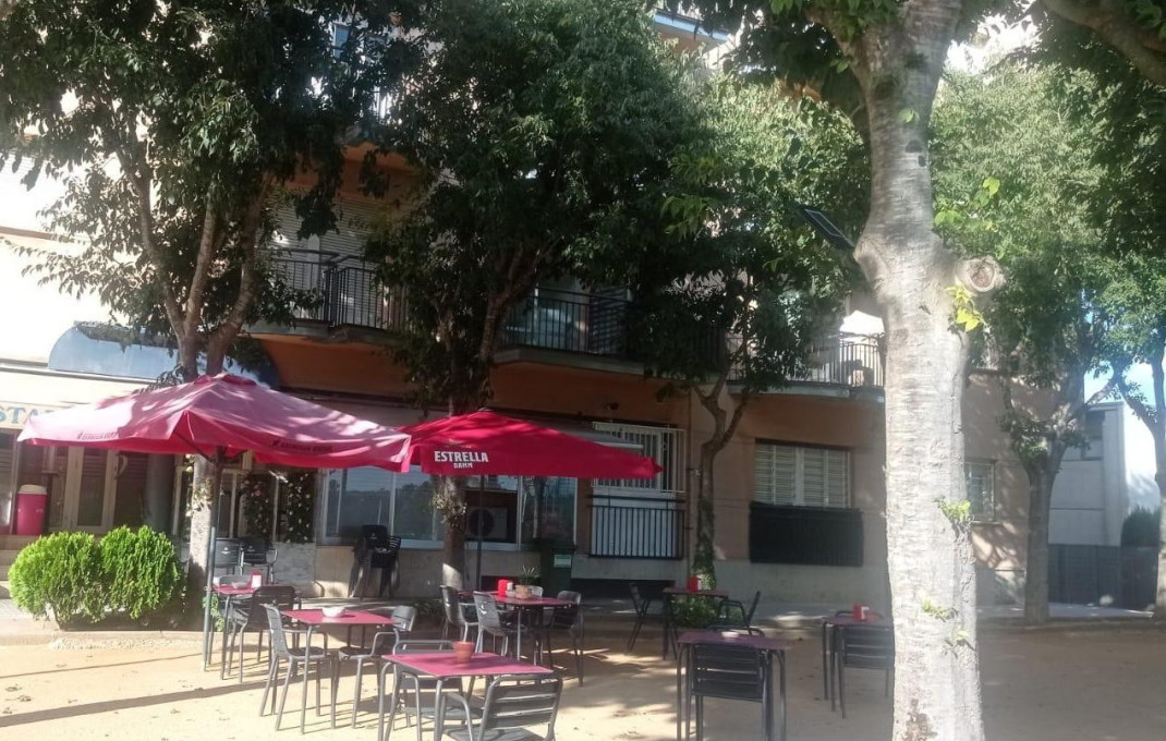 Sale - Bar-Cafeteria -
Palafrugell