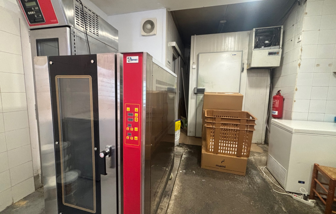 Transfert - Obradores y/o Panaderias -
Barcelona - Guinardo