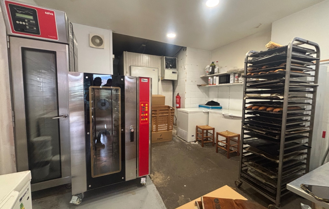 Transfert - Obradores y/o Panaderias -
Barcelona - Guinardo