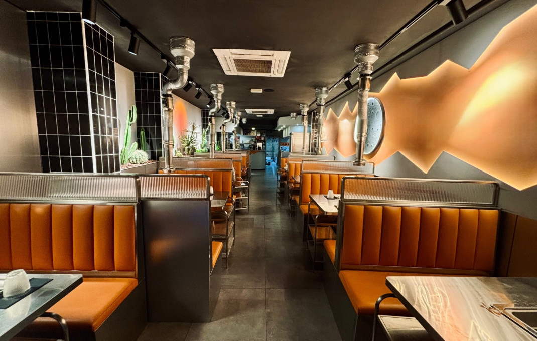 Traspaso - Restaurante -
Barcelona - Eixample