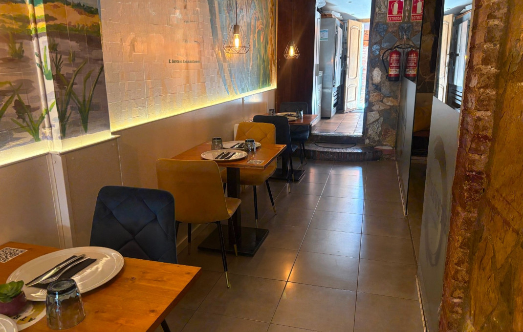 Transfer - Restaurant -
Sant Boi de Llobregat - Centre - Casco Antiguo
