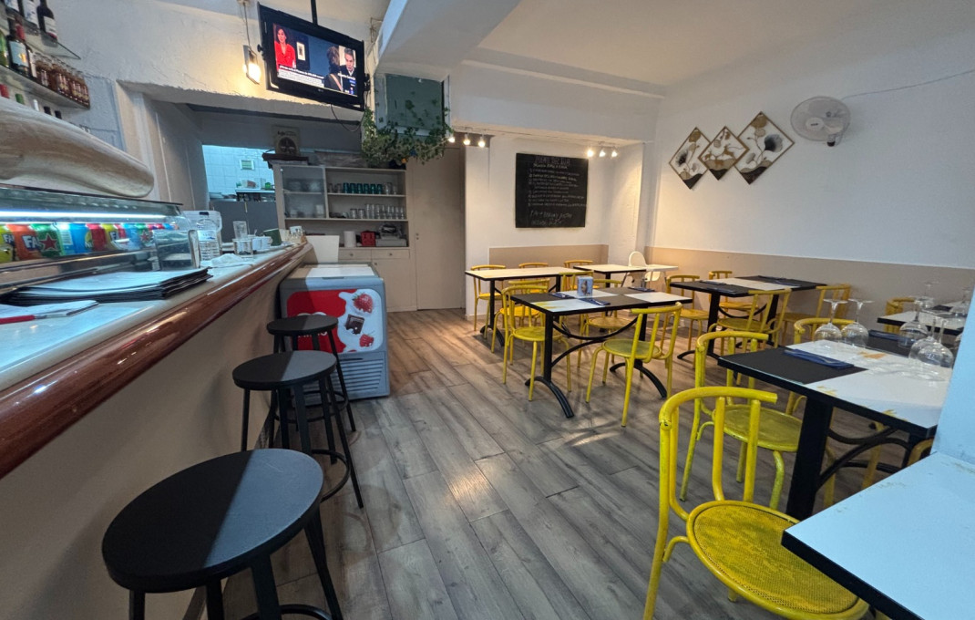 Transfer - Bar Restaurante -
Barcelona - Les corts