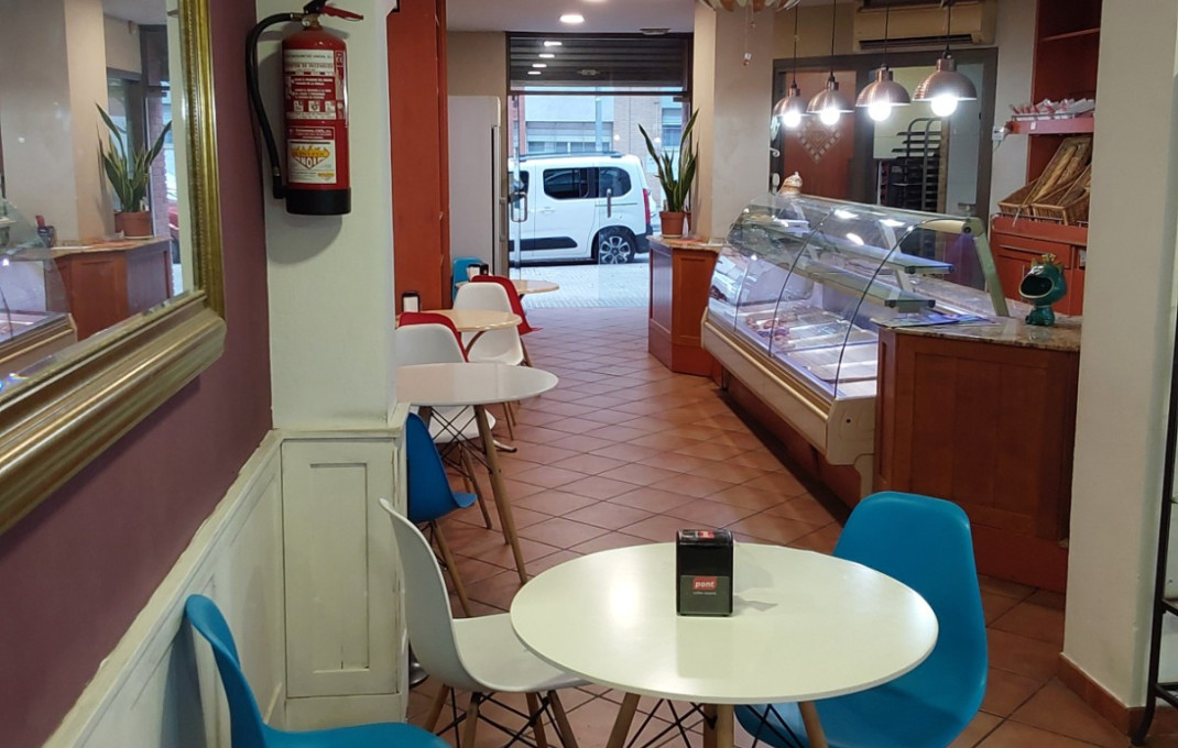 Venta - Cafeteria -
Terrassa