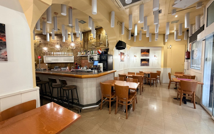 Traspaso - Bar Restaurante -
Barcelona - Sarria-Sant Gervasi