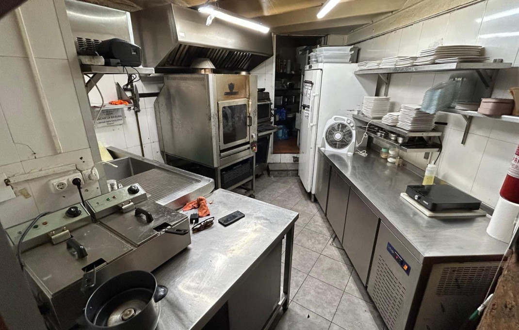 Traspaso - Bar Restaurante -
Barcelona - Sarria-Sant Gervasi