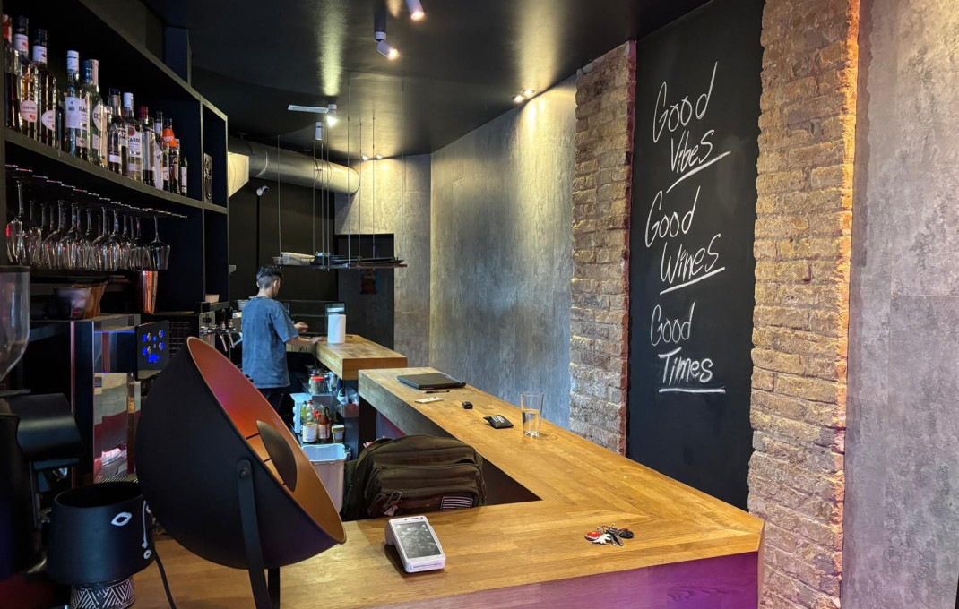 Traspaso - Bar Restaurante -
Barcelona - Eixample