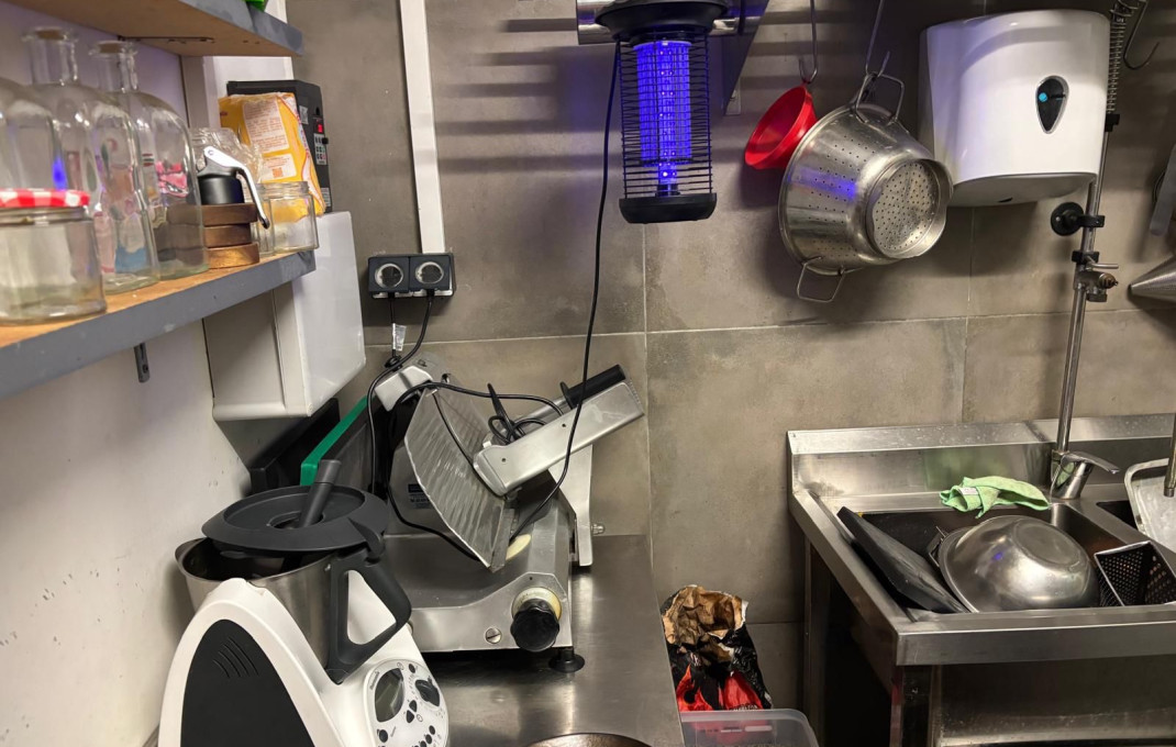 Traspaso - Bar Restaurante -
Barcelona - Eixample