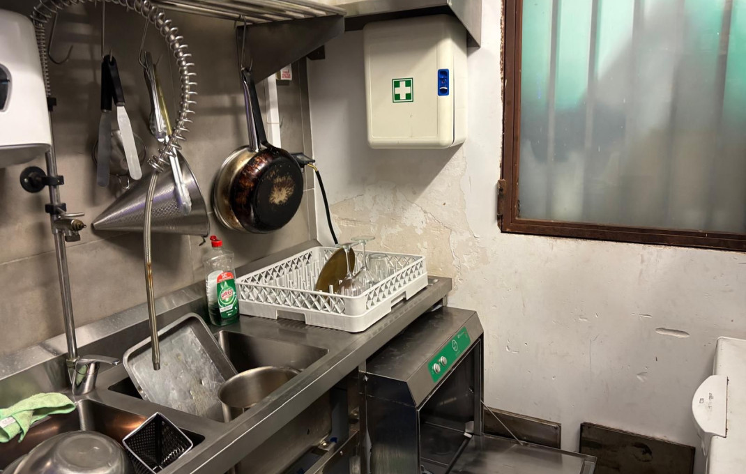 Traspaso - Bar Restaurante -
Barcelona - Eixample