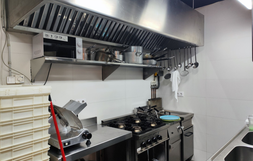 Transfert - Bar Restaurante -
Barcelona - Sant Antoni