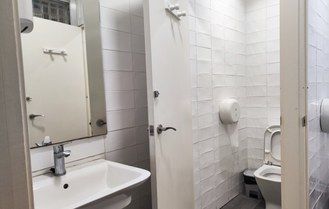 Transfert - Bar Restaurante -
Barcelona - Sant Antoni