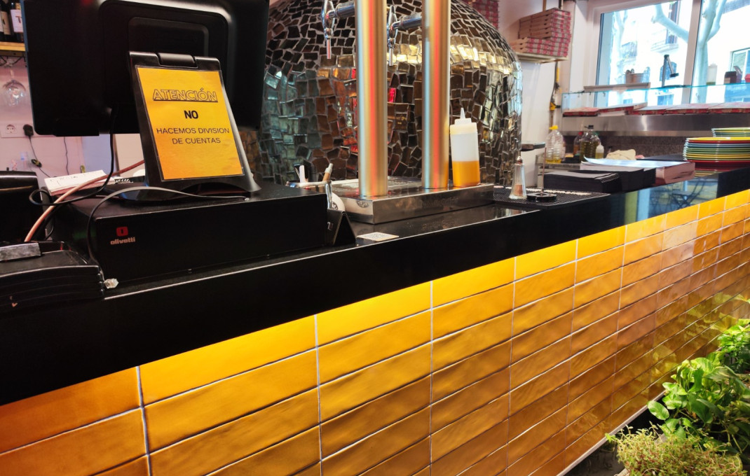 Transfert - Bar Restaurante -
Barcelona - Sant Antoni