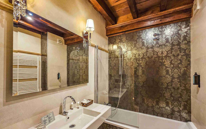 Venta - Hoteles -
Cartes - Riocorvo