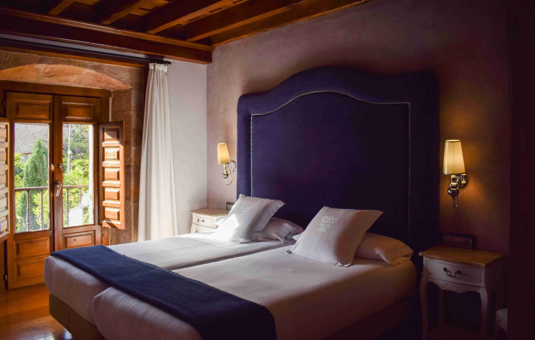 Venta - Hoteles -
Cartes - Riocorvo