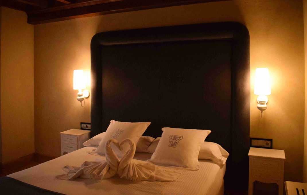 Venta - Hoteles -
Cartes - Riocorvo