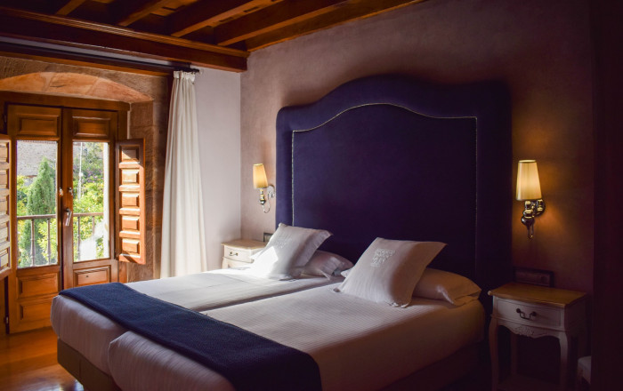 Venta - Hoteles -
Cartes - Riocorvo