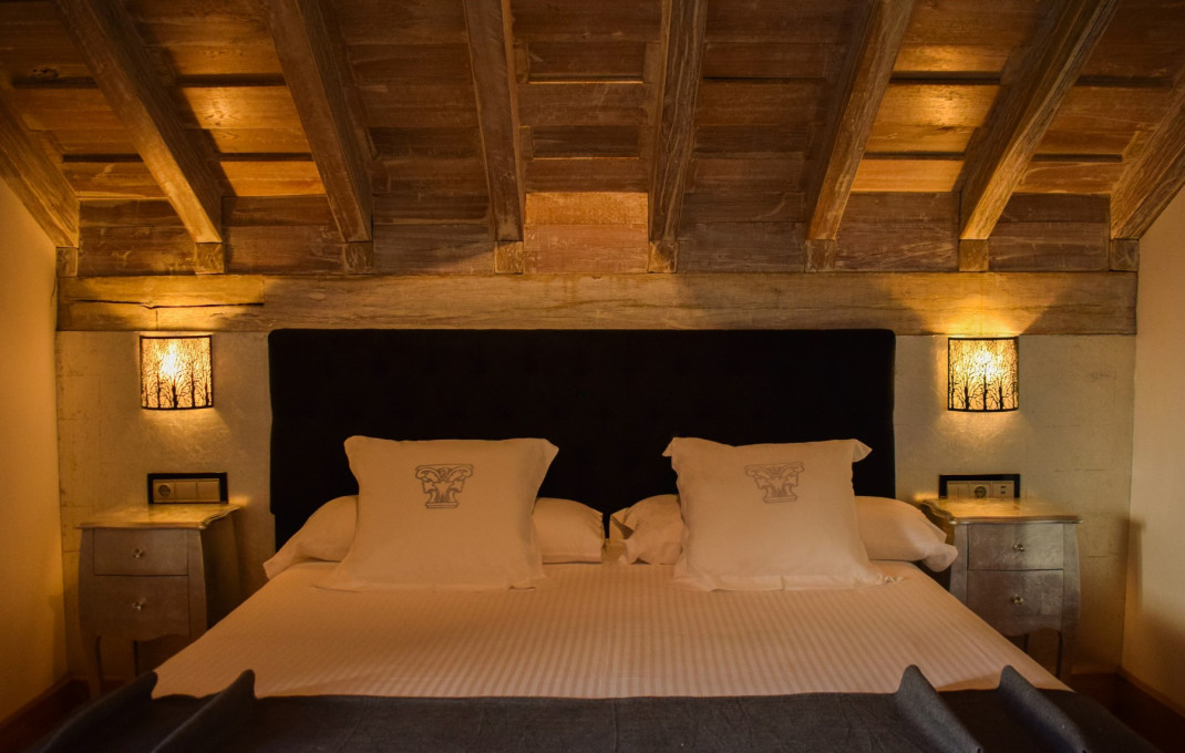 Venta - Hoteles -
Cartes - Riocorvo