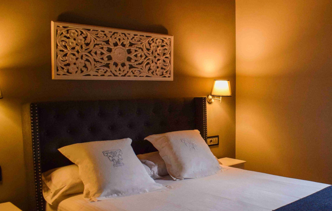 Venta - Hoteles -
Cartes - Riocorvo