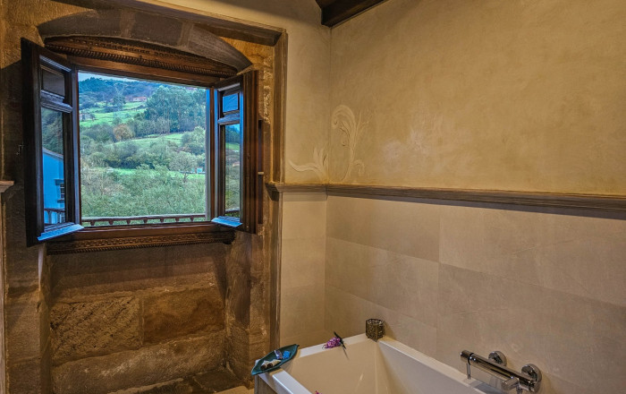 Venta - Hoteles -
Cartes - Riocorvo