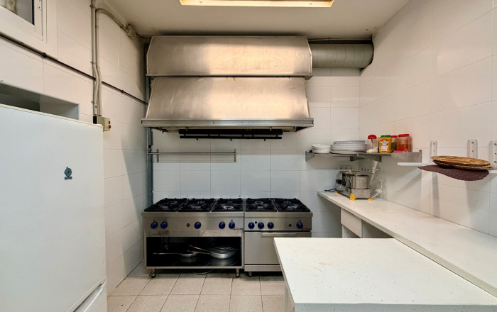 Traspaso - Bar Restaurante -
Barcelona - Sants