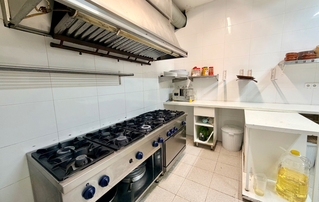 Traspaso - Bar Restaurante -
Barcelona - Sants