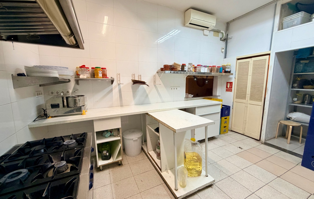 Traspaso - Bar Restaurante -
Barcelona - Sants