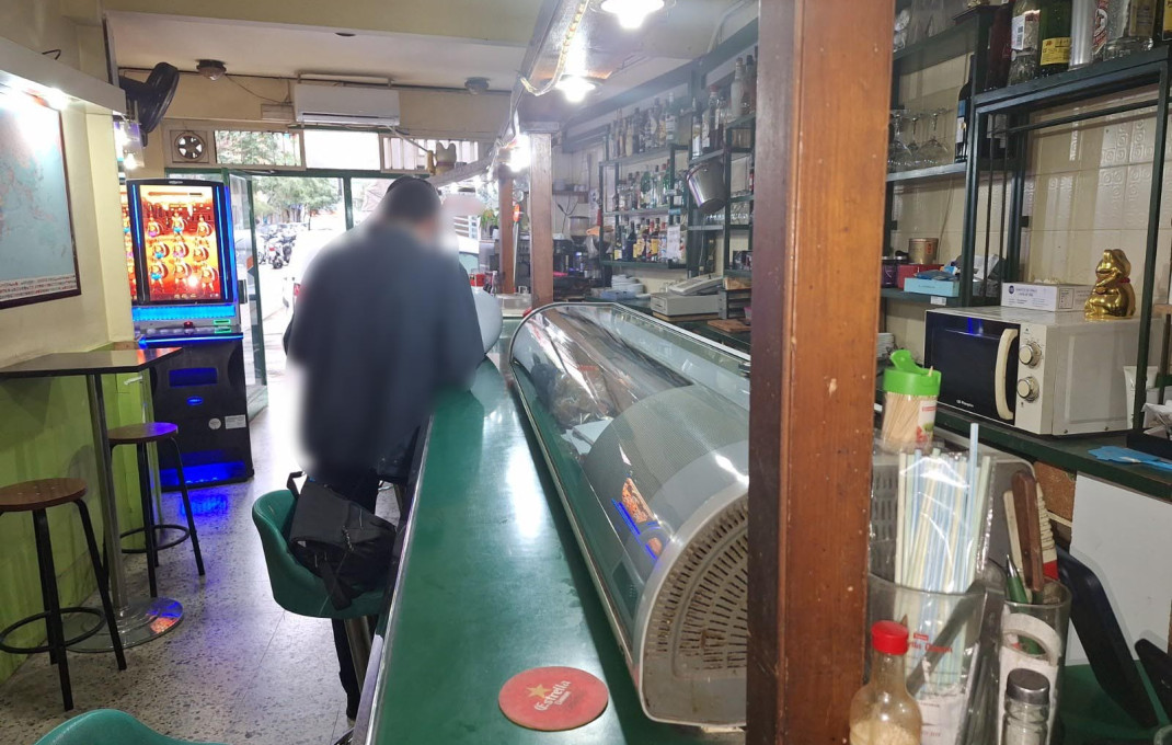 Profitable sale - Bar- C1 -
Barcelona - Sants
