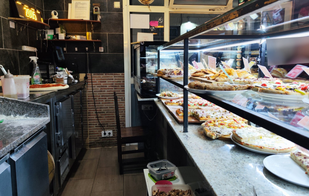 Traspaso - Bar Restaurante -
Barcelona - Poble Sec-montjuïc